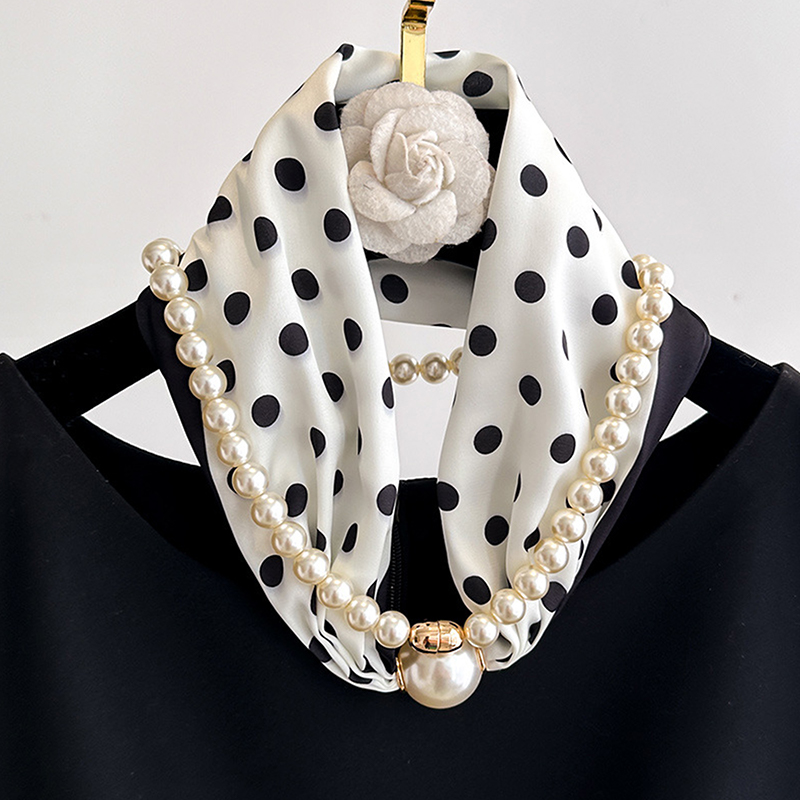 Satin Neck Scarf with Pearls C - огляд і ціна Pearl Trim Chain